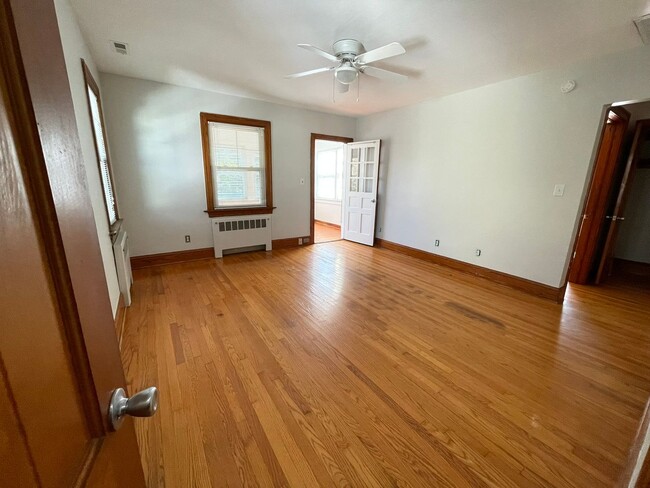 Foto del edificio - 2216 Baltic Ave