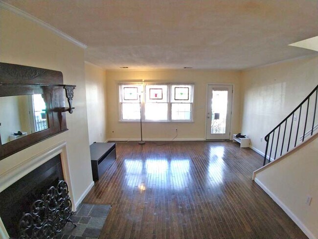 Foto del edificio - 1221 Potomac Ave SE