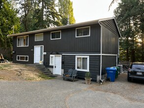 Building Photo - 3333 Smugglers Hill Dr