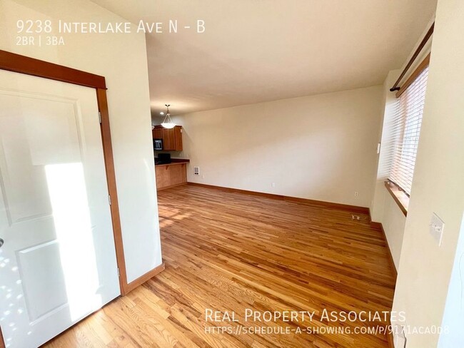 Foto del edificio - APPLICATION PENDING Townhouse in Seattle -...