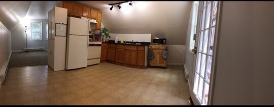 190 Green Lake Rd Leeds Ny 12451 Apartment For Rent In Kitchen Open To Living Bed Room 190 Green Lake Rd