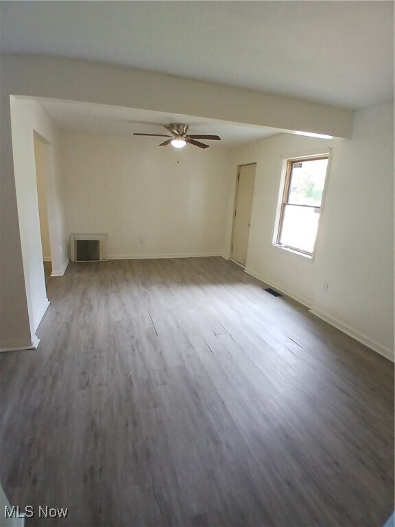 Foto del edificio - 2435 Shirley Rd