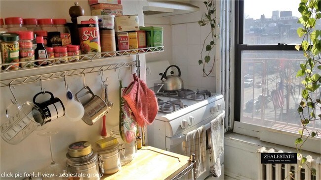 Foto del edificio - 449 1st St