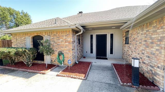 Foto del edificio - 6119 Kingswood Dr