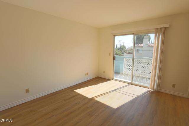 Building Photo - 1211 Huntington Dr