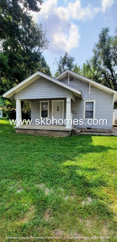 Primary Photo - 403 W 13th St