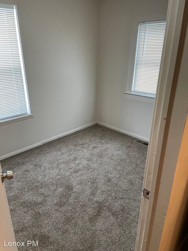 Foto del edificio - 2 br, 1 bath House - 667 Inglewood