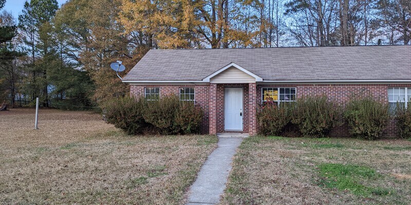 Foto principal - 110A Jay Ln. Hampton GA 30228