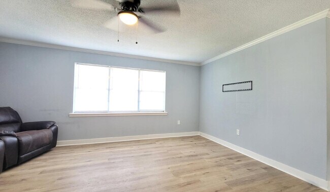 Foto del edificio - 4814 13th St