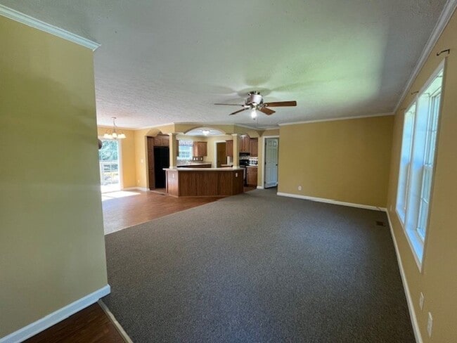 Building Photo - Spacious 3 bedroom 2 bath home in Leland