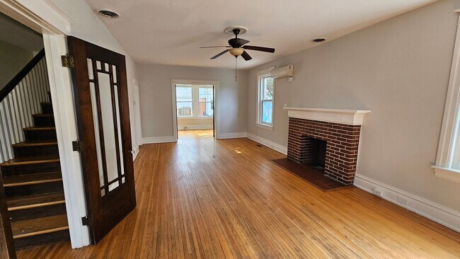 Foto del edificio - 738 Summit Ave