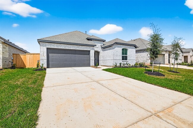 Building Photo - 3028 Avenida Sonoma Dr