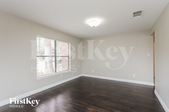 Foto del edificio - 4623 Everstone Creek
