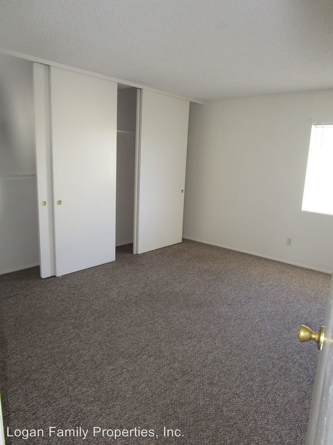 Building Photo - 4487 Clairemont Dr
