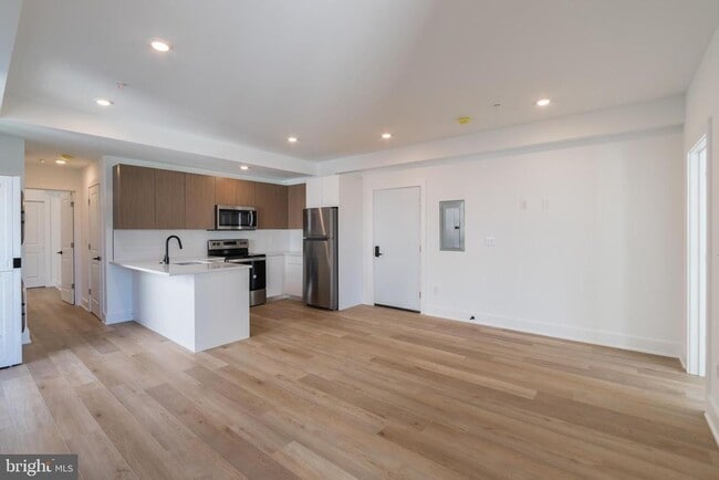 Foto del edificio - 5900 Germantown Ave