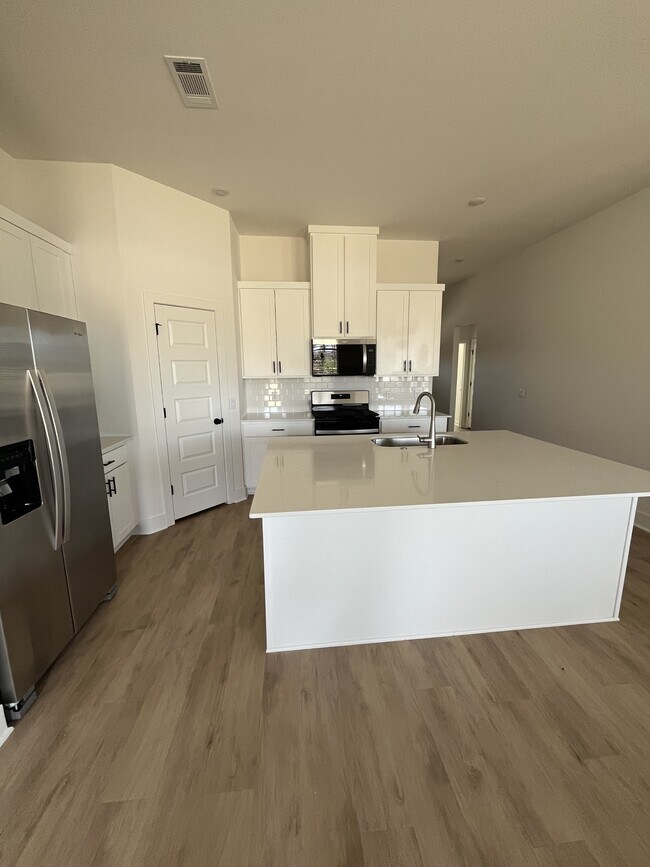 Foto del edificio - 464 W Gosling Isle