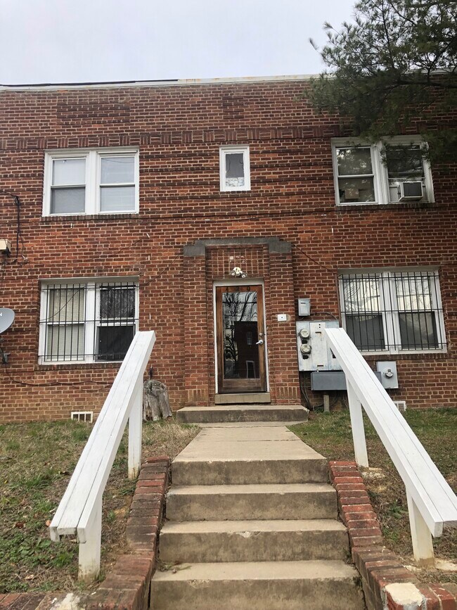 Exterior del edificio - 420 Newcomb St SE