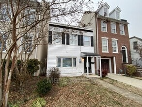 Building Photo - 107 Lafayette Blvd