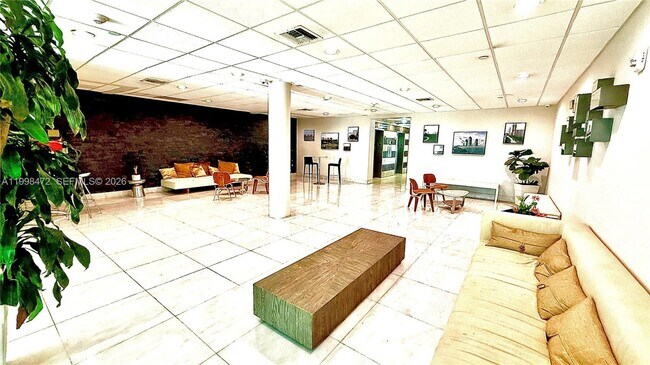 Foto del edificio - 1035 West Ave
