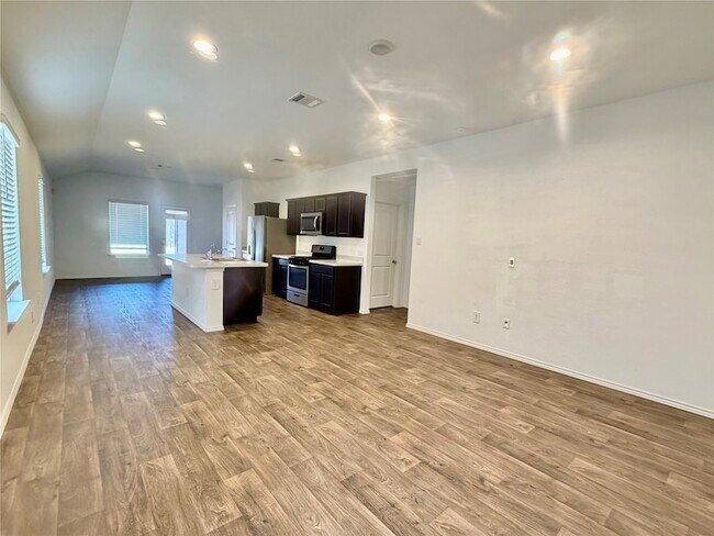Foto del edificio - 14858 Cypress Holw Dr