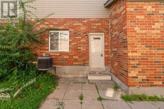 Building Photo - 134 Dawn Ave