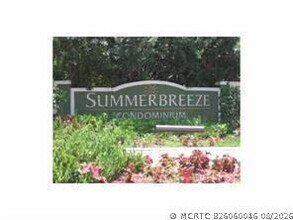 Building Photo - 9999 Summerbreeze Dr