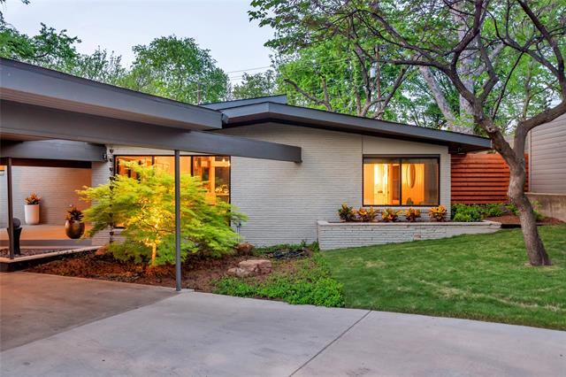 Foto del edificio - 10043 Woodgrove Dr