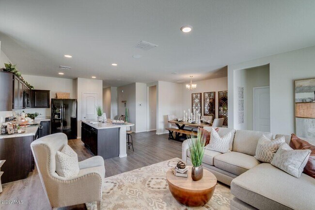 Foto del edificio - 31044 W Weldon Ave