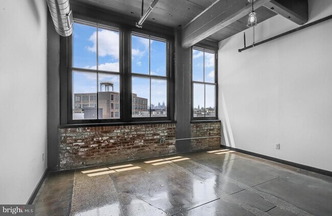 Foto del edificio - 1701 Tulip St