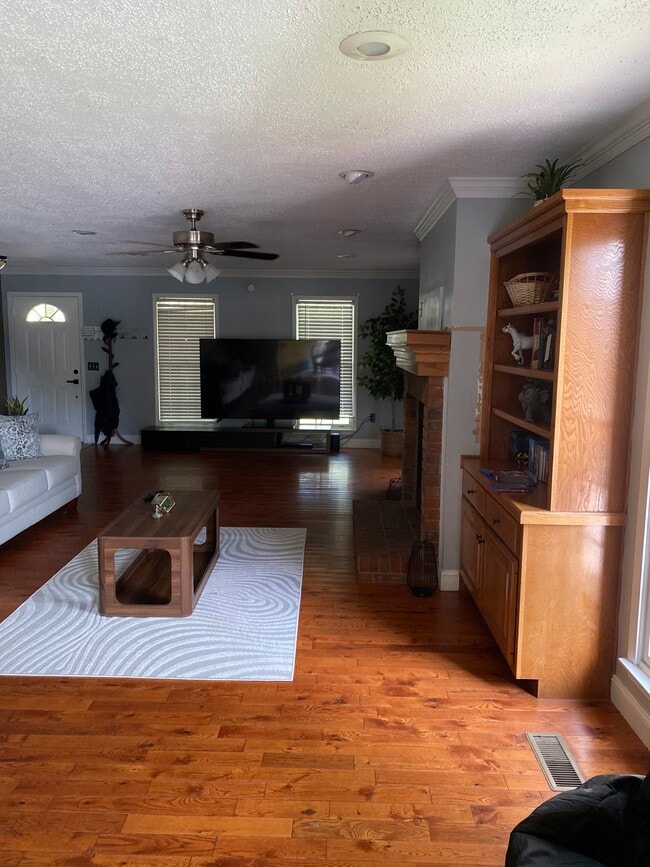 Building Photo - 3680 Brashers Chapel Rd