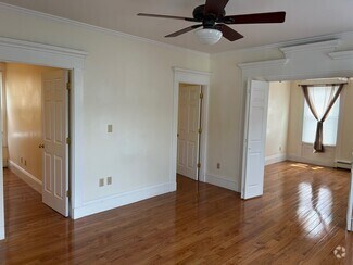 Building Photo - 177 Allen St