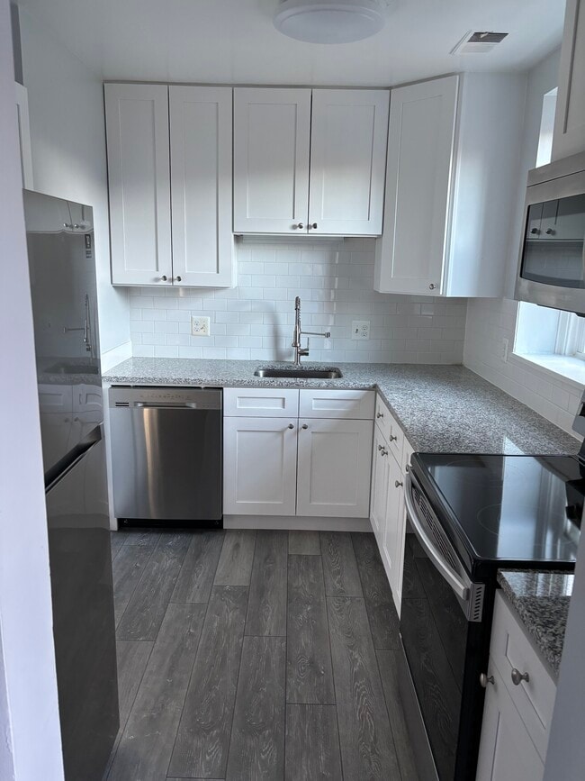 Foto del edificio - 2876 S Abingdon St