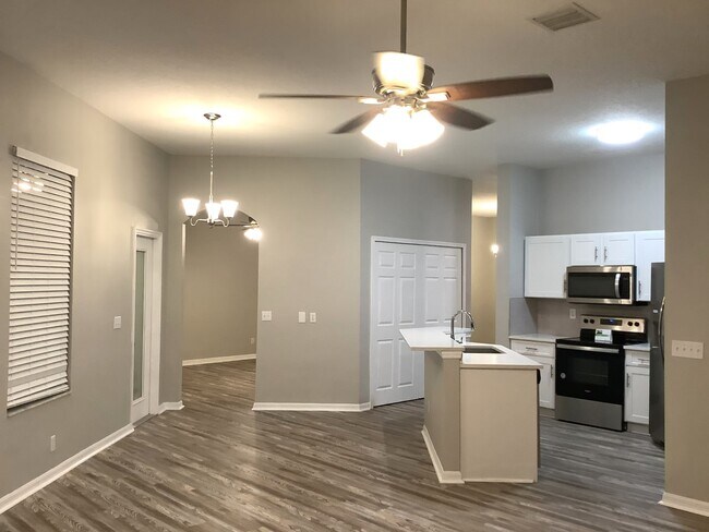 Foto del edificio - 2947 Minuteman Ln