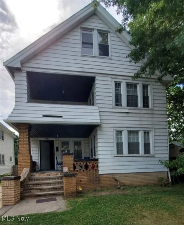 1188 E 170th St Cleveland, OH 44110 – photo 1