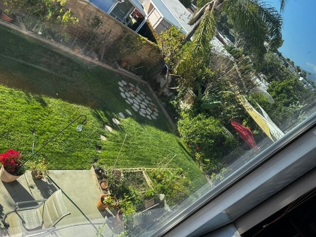 Foto del edificio - 8717 Timberwood Ct