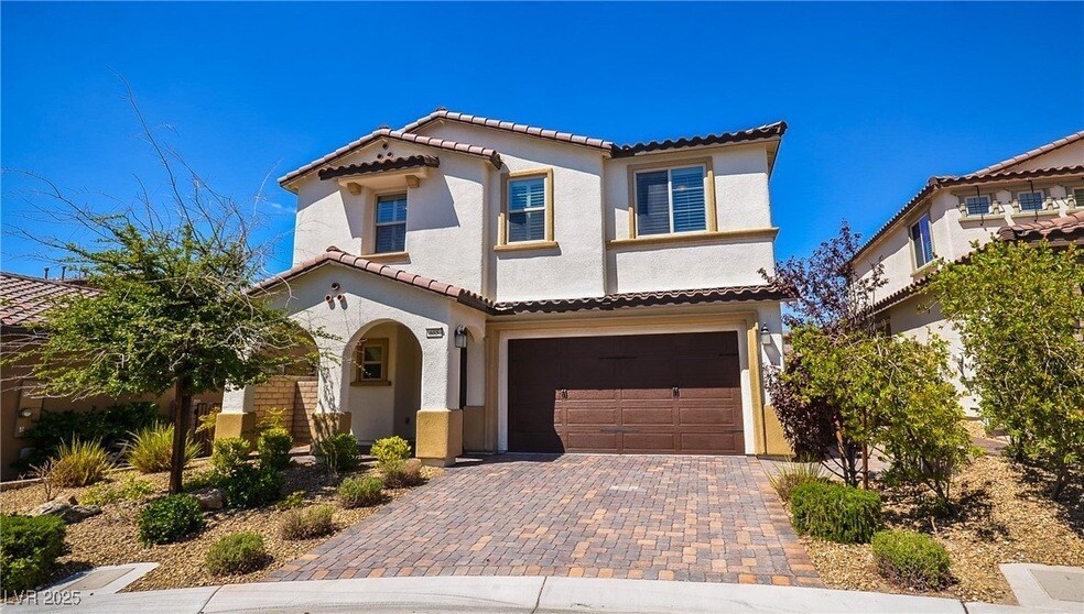 Foto principal - 685 Catalina Aisle St