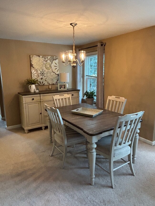 Dining Room - 20 Guilford Ln