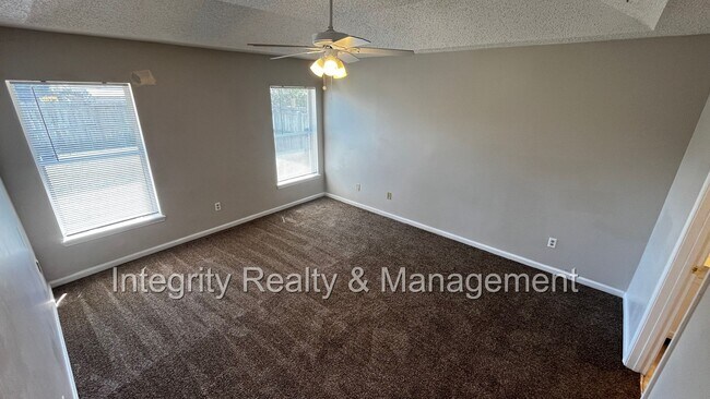 Foto del edificio - 3 Bed/ 2Bath single story home in Middleburg