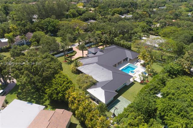 Foto del edificio - 12325 Pine Needle Ln