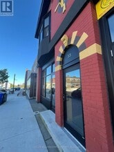 Building Photo - 35 Jarvis St
