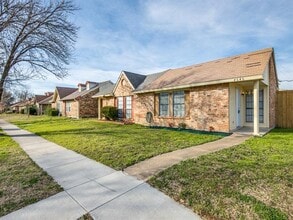 Building Photo - 4646 Carr St