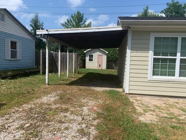 Building Photo - 4702 W 37th St