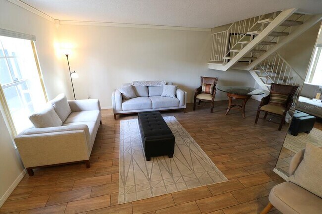 Foto del edificio - 5439 Lady Bug Ln