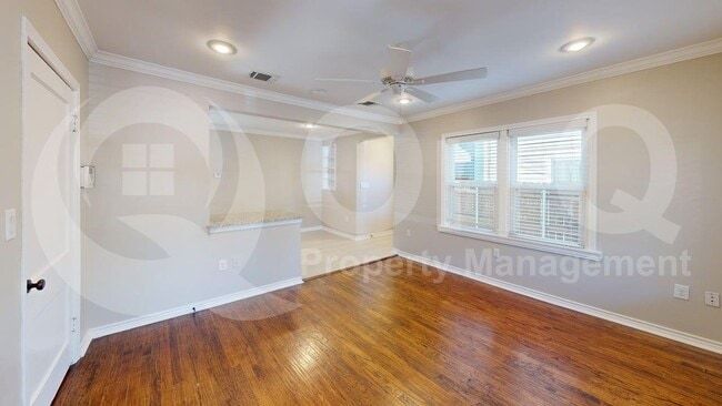 Building Photo - 2521 N Garrett Ave