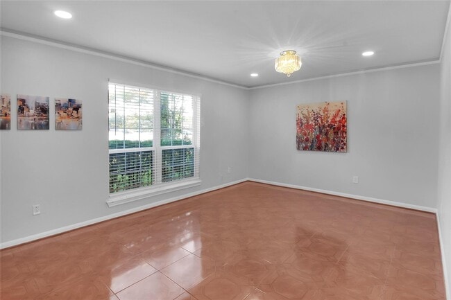 Foto del edificio - 8868 Kempwood Dr