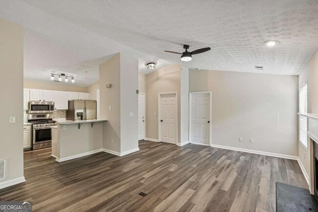 Foto del edificio - 1371 Keys Crossing Dr NE