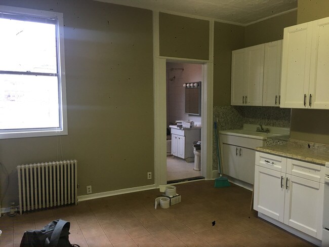 Building Photo - 110 Skillman Ave