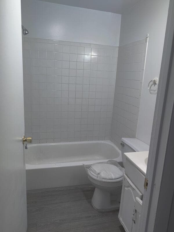 Building Photo - 906 N 42nd St