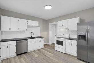 Building Photo - 293-295-295 E Woodrow Ave