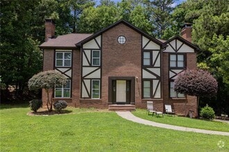 Building Photo - 147 Hunters Cove